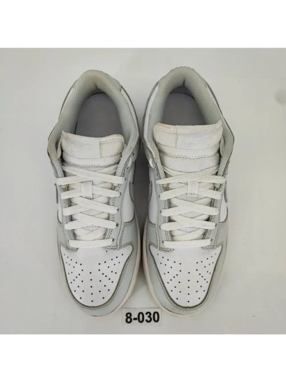 Nike Dunk Low Women's Size 8 Sneakers Leather Grey White DD1503-103